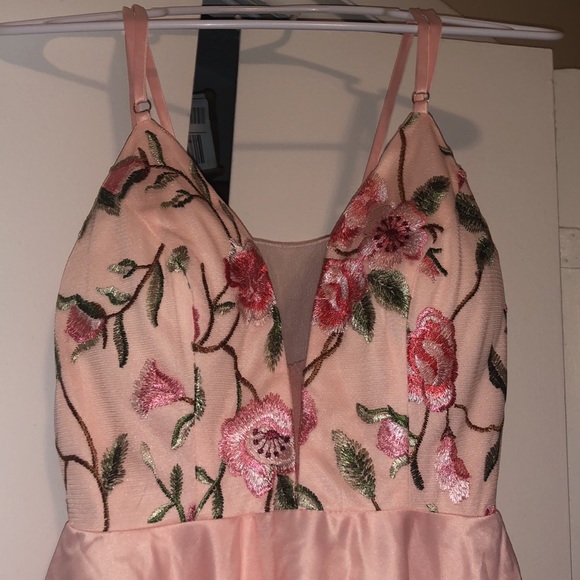 ‼️SOLD‼️ - Picture 4 of 14